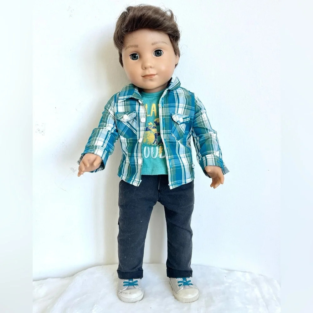 American Girl Authentic Boy Doll Logan Everest RETIRED original complete outfit